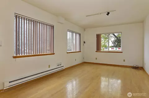Living - 3015 Beacon Ave S, Seattle, WA 98144 photo 5 of 5