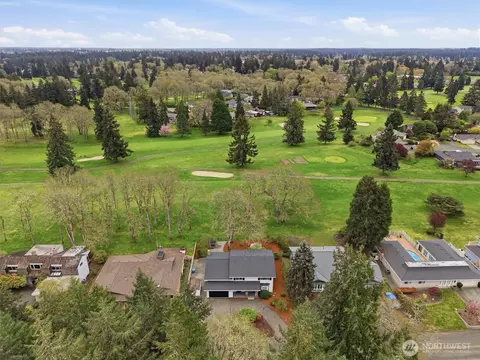8410 Zircon Dr SW, Lakewood, WA 98498