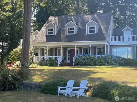 10295 NE West Kingston Rd, Kingston, WA 98346