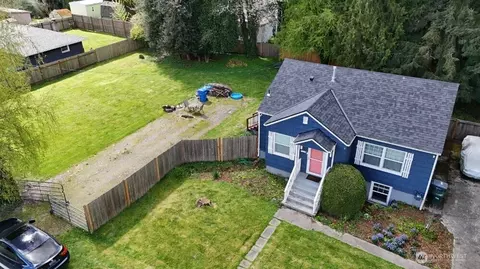 5722 119th Ave E, Puyallup, WA 98372