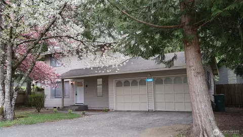 3205 Westminster Dr SE, Port Orchard, WA 98366