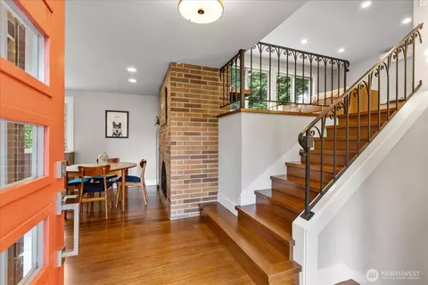 Entry Way - 22017 95th Pl W, Edmonds, WA 98020 photo 1 of 1