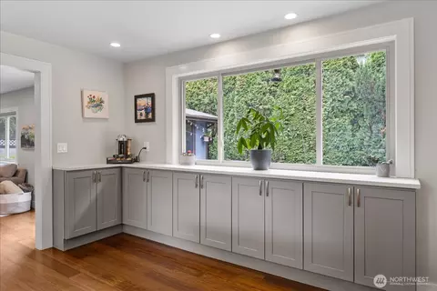 Kitchen - 22017 95th Pl W, Edmonds, WA 98020 photo 6 of 6