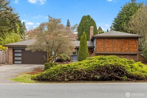 Exterior - 22017 95th Pl W, Edmonds, WA 98020 photo 2 of 10