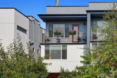 3660 Courtland Pl S, Seattle, WA 98144