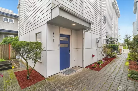 8297 5th Ave NE, Seattle, WA 98115