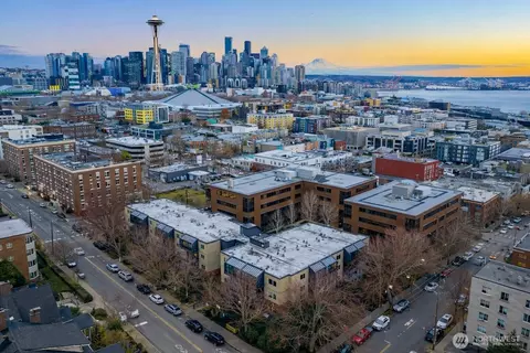 275 W Roy St #412, Seattle, WA 98119