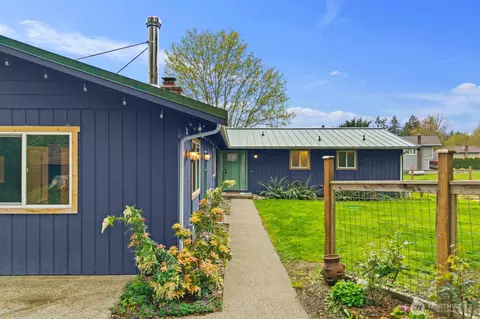 36631 SE Fall City Snoqualmie Rd, Fall City, WA 98024