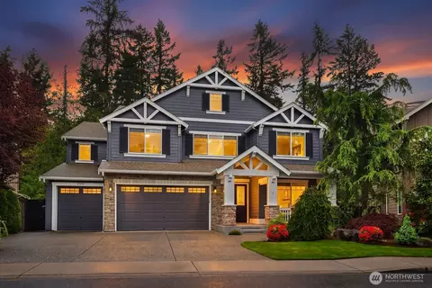 21298 SE 25th St, Sammamish, WA 98075