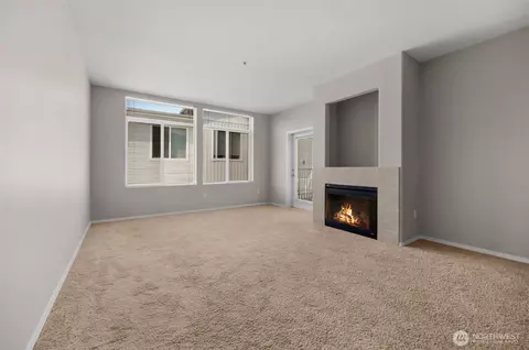 Living - 14915 38th Dr SE #GG3025, Bothell, WA 98012 photo 3 of 7