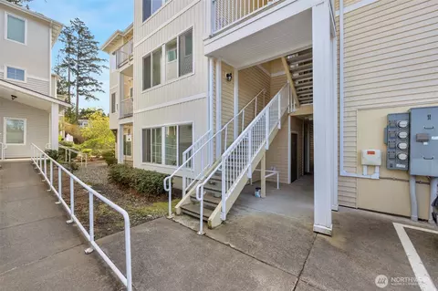 14915 38th Dr SE #3025, Bothell, WA 98012