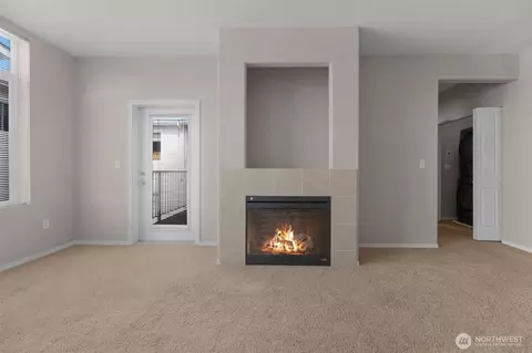 Living - 14915 38th Dr SE #GG3025, Bothell, WA 98012 photo 4 of 7