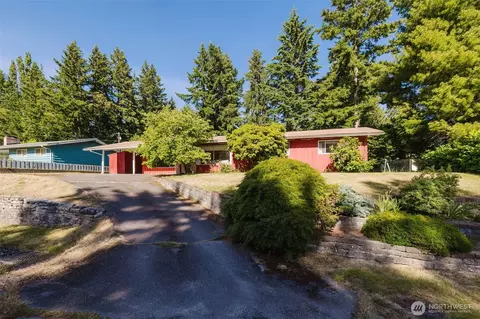 5924 Nora St NW, Bremerton, WA 98311