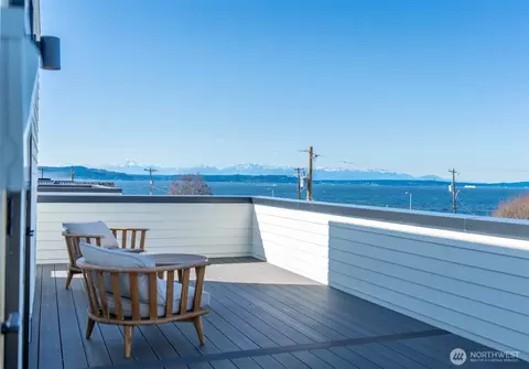 2626 58th Ave SW #A, Seattle, WA 98116