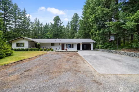Exterior - 8143 Custer School Rd, Custer, WA 98240 photo 2 of 12