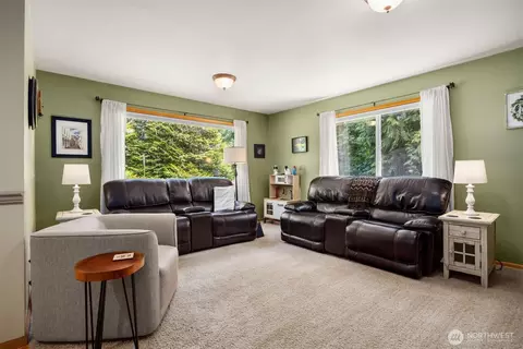 Living - 8143 Custer School Rd, Custer, WA 98240 photo 2 of 3