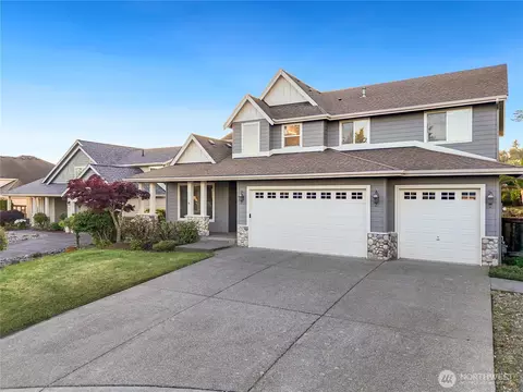 1818 Beacon Ct NE, Tacoma, WA 98422