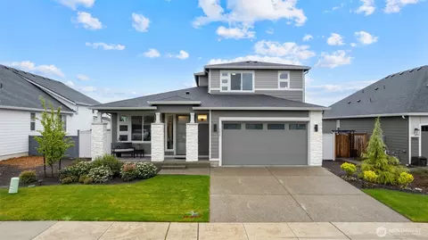 1076 Lindenberger Ln, Enumclaw, WA 98022