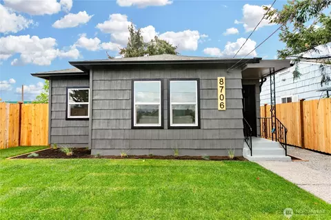 8706 Durango St SW, Lakewood, WA 98499