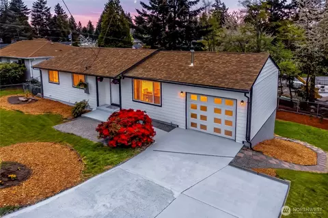 24717 S 35th Ave, Kent, WA 98032