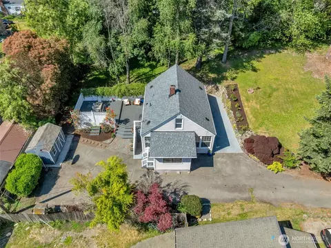9827 22nd Ave SW, Seattle, WA 98106