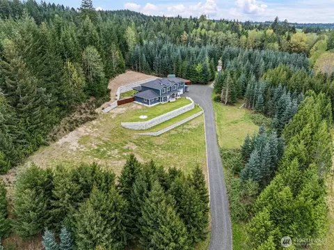 9611 W Belfair Valley Rd, Bremerton, WA 98312