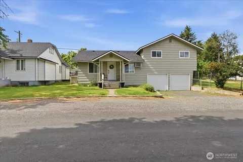 23 Goodfellow Ave, Electric City, WA 99123
