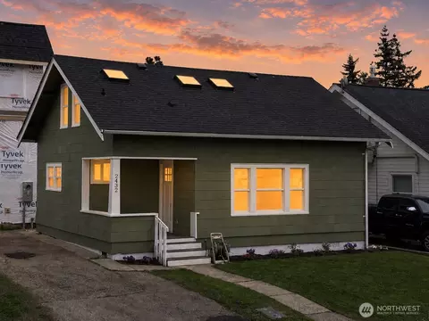 2432 Grant St, Bellingham, WA 98225