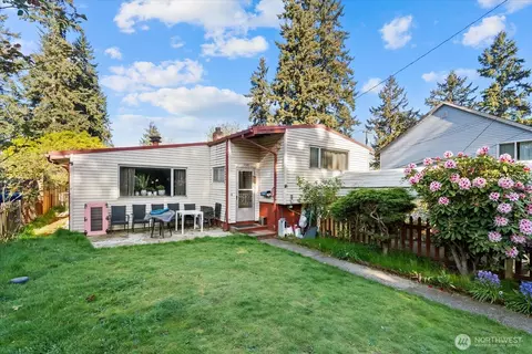 14347 Ashworth Ave N, Seattle, WA 98133