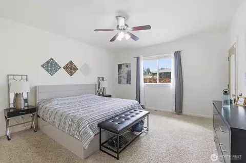 Bedroom - 20607 26th Ave E, Spanaway, WA 98387 photo 1 of 4