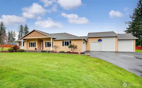Exterior - 20607 26th Ave E, Spanaway, WA 98387 photo 3 of 11