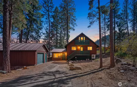 11655 River Bend Dr, Leavenworth, WA 98826
