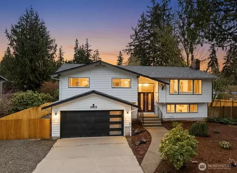 9603 NE 203 St, Bothell, WA 98011