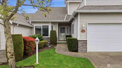 1301 67 St SE #25B, Auburn, WA 98092