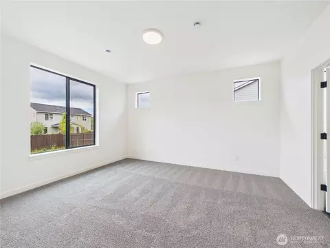 Bedroom - 701 Powell Ave, Winlock, WA 98596 photo 1 of 7