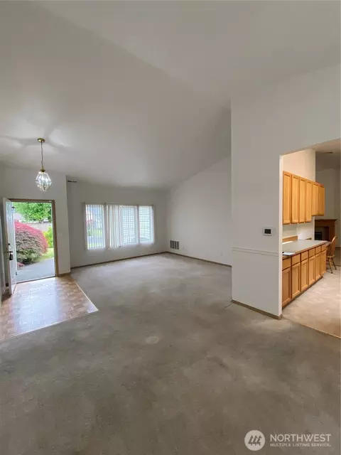 Living - 14703 151st Ave E, Orting, WA 98360 photo 1 of 3