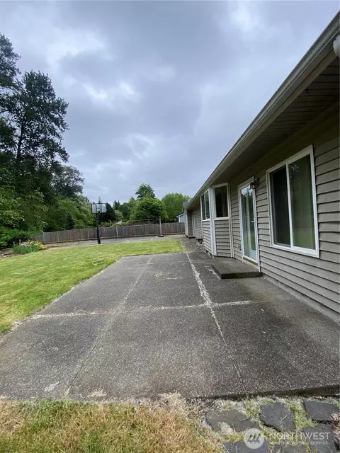 Exterior - 14703 151st Ave E, Orting, WA 98360 photo 7 of 10