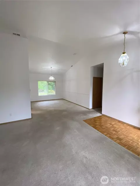 Living - 14703 151st Ave E, Orting, WA 98360 photo 2 of 3