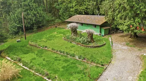 6825 Young Rd NW, Olympia, WA 98502