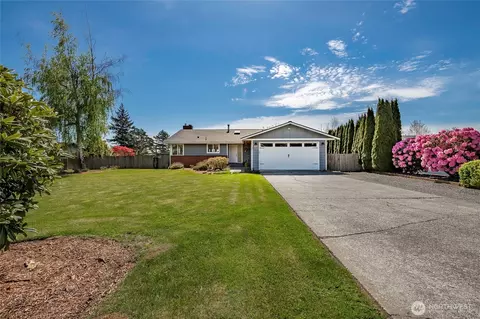2147 Hillside Pl, Ferndale, WA 98248