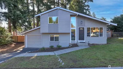 12227 NE 137th Pl, Kirkland, WA 98034