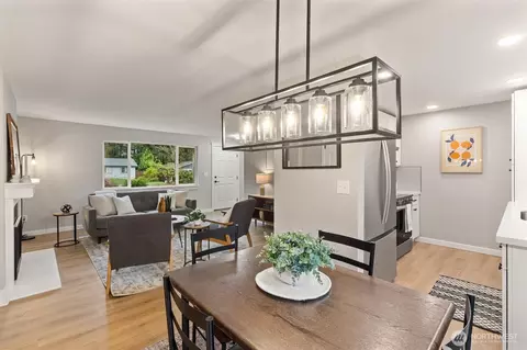 Dining - 2317 164th Pl SE, Bothell, WA 98012 photo 3 of 3