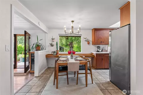 Dining - 1109 Clinton Pl, Everett, WA 98201 photo 1 of 3