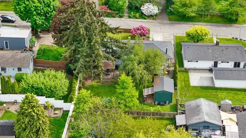 View/Area - 1109 Clinton Pl, Everett, WA 98201 photo 1 of 4