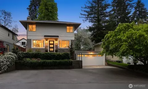 12328 38th Ave NE, Seattle, WA 98125