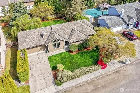 10103 27th Dr SE, Everett, WA 98208