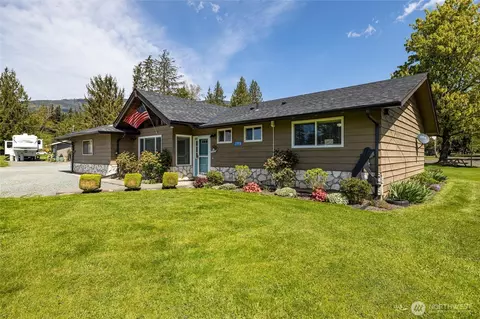 27930 Hoehn Rd, Sedro Woolley, WA 98284