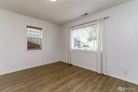 Bedroom - 3015 Fredrickson St, Enumclaw, WA 98022 photo 1 of 2