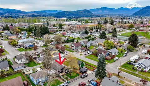 3015 Fredrickson St, Enumclaw, WA 98022