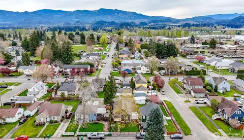 View/Area - 3015 Fredrickson St, Enumclaw, WA 98022 photo 5 of 6